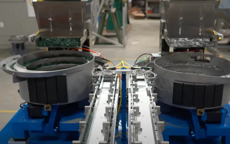 Counter Rotating Feeder Bowls